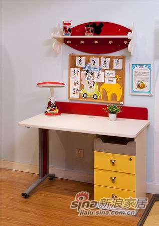 迪士尼儿童彩色家具顽皮米奇书桌