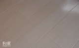 卡玛尔同步纹系列KF635金色缦纱实木复合地板