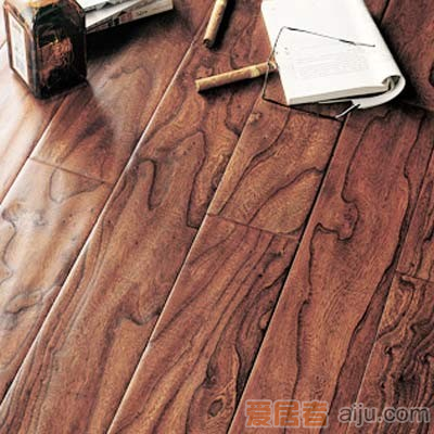 比嘉-实木复合地板-皇庭系列：富贵榆木（910*125*15mm）1