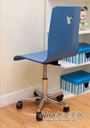迪士尼儿童彩色家具－米奇-椅子(转脚)-2