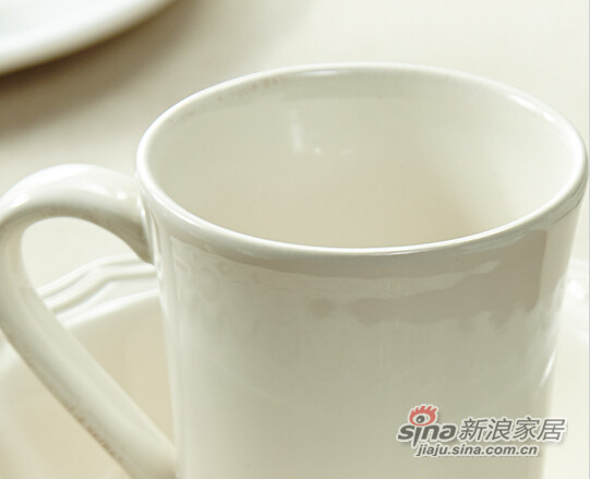 花边陶瓷汤碗-3