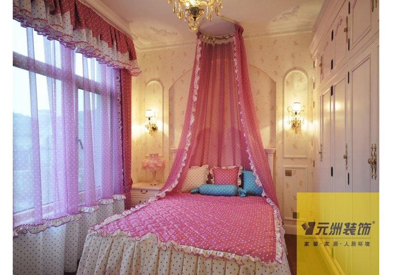 粉色公主房，尽显公主的可爱 