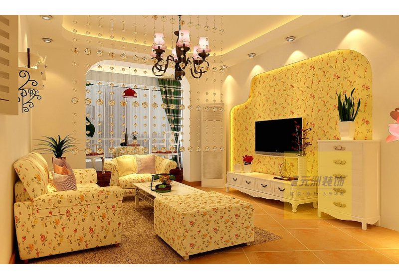 客厅设计注重细节，电视墙壁纸与田园风沙发相呼应，整体色调把控有度。