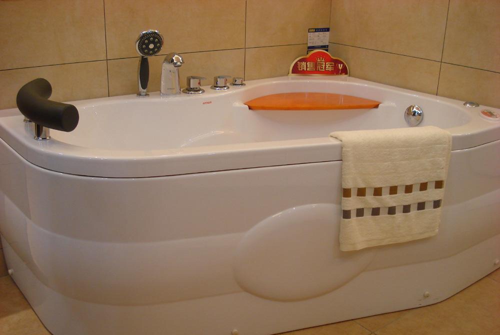 安华1390浴缸1390